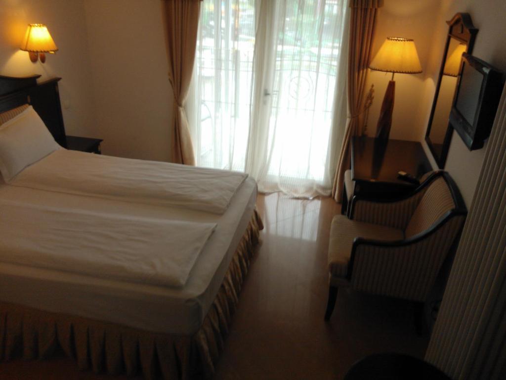Hotel Langenthal Habitación foto
